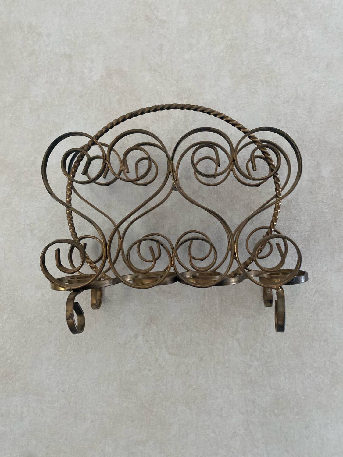 60s magazine rack in gold metal