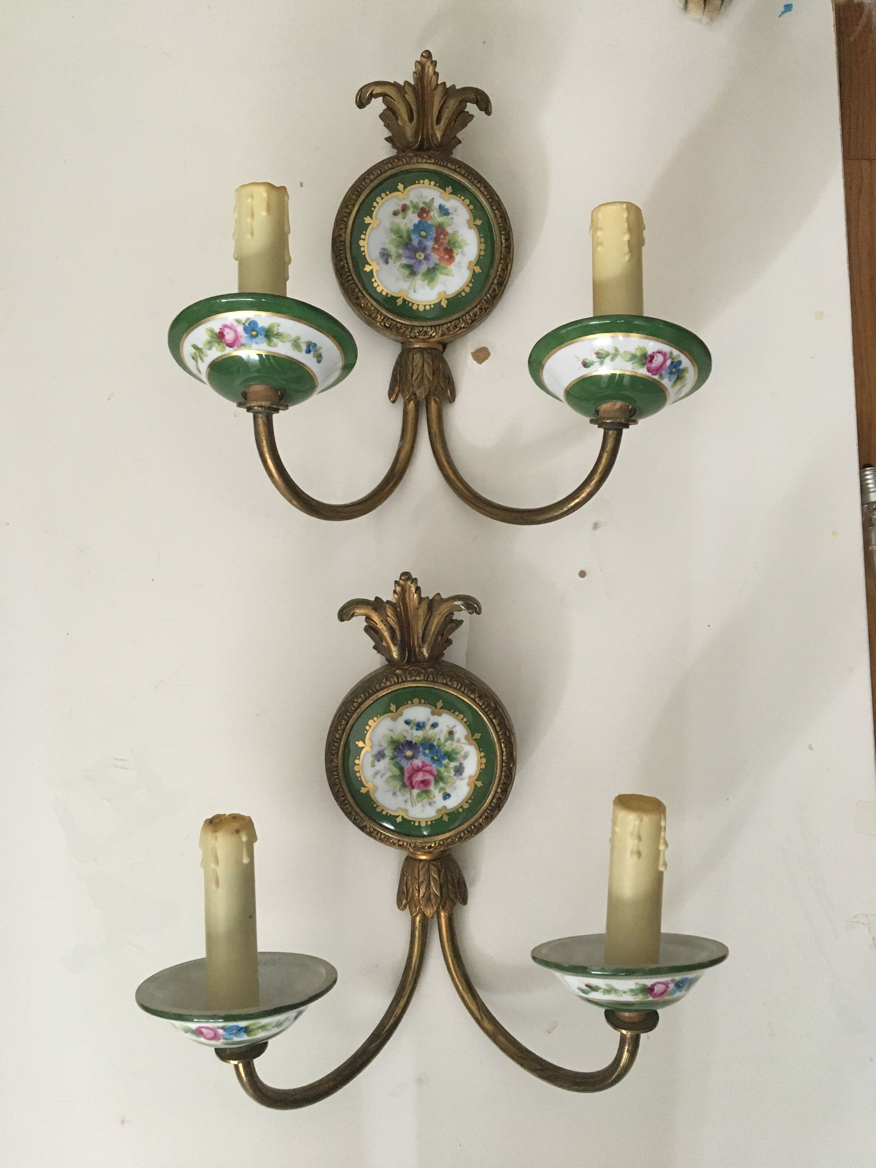 Pair of 1900 appliques