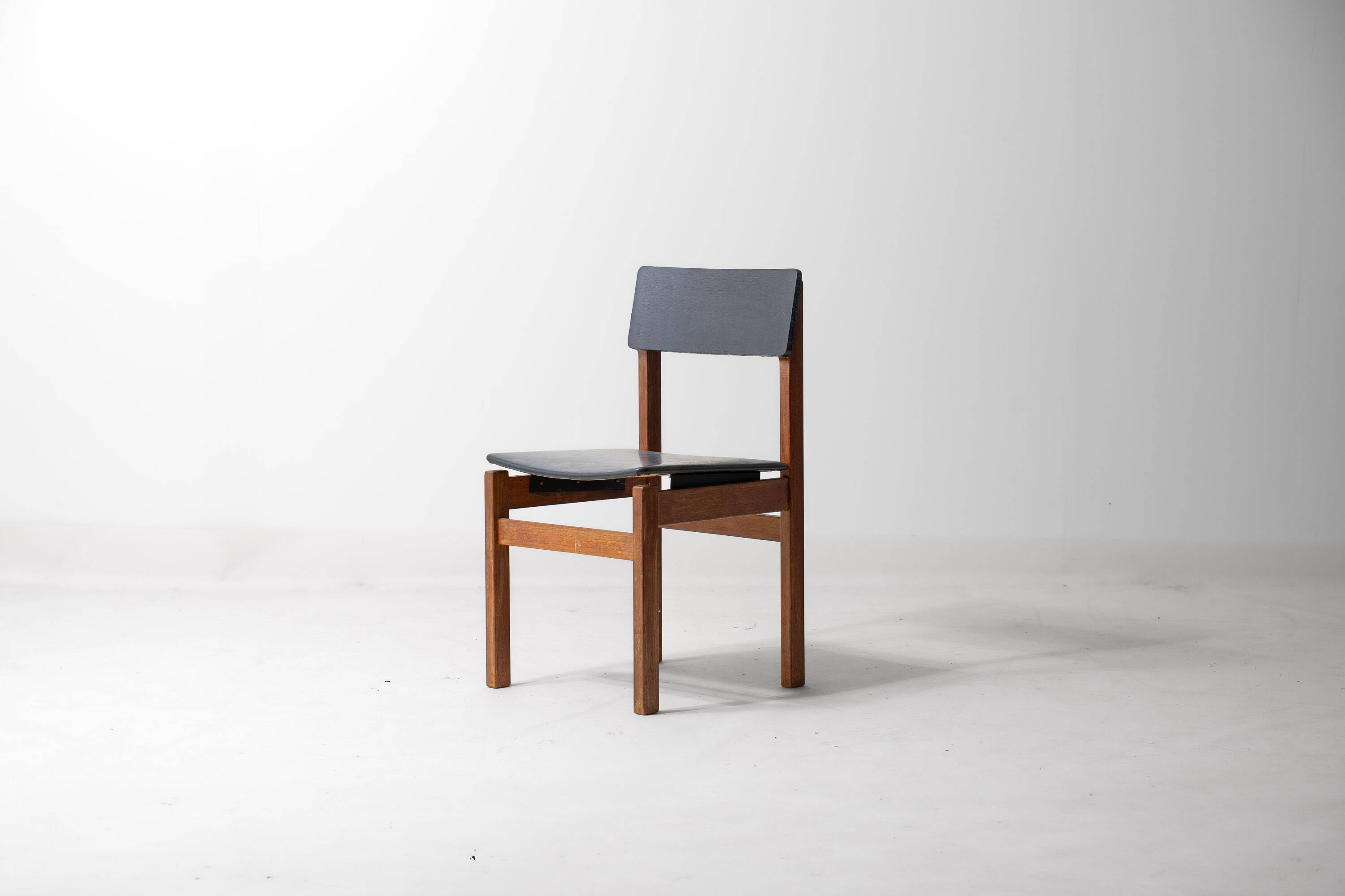 Mid-century set of 'Abstracta' chairs by De Jos de Mey