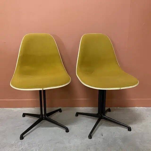 Series of 4 “La Fonda” chairs by Charles and Ray Eames for Vitra