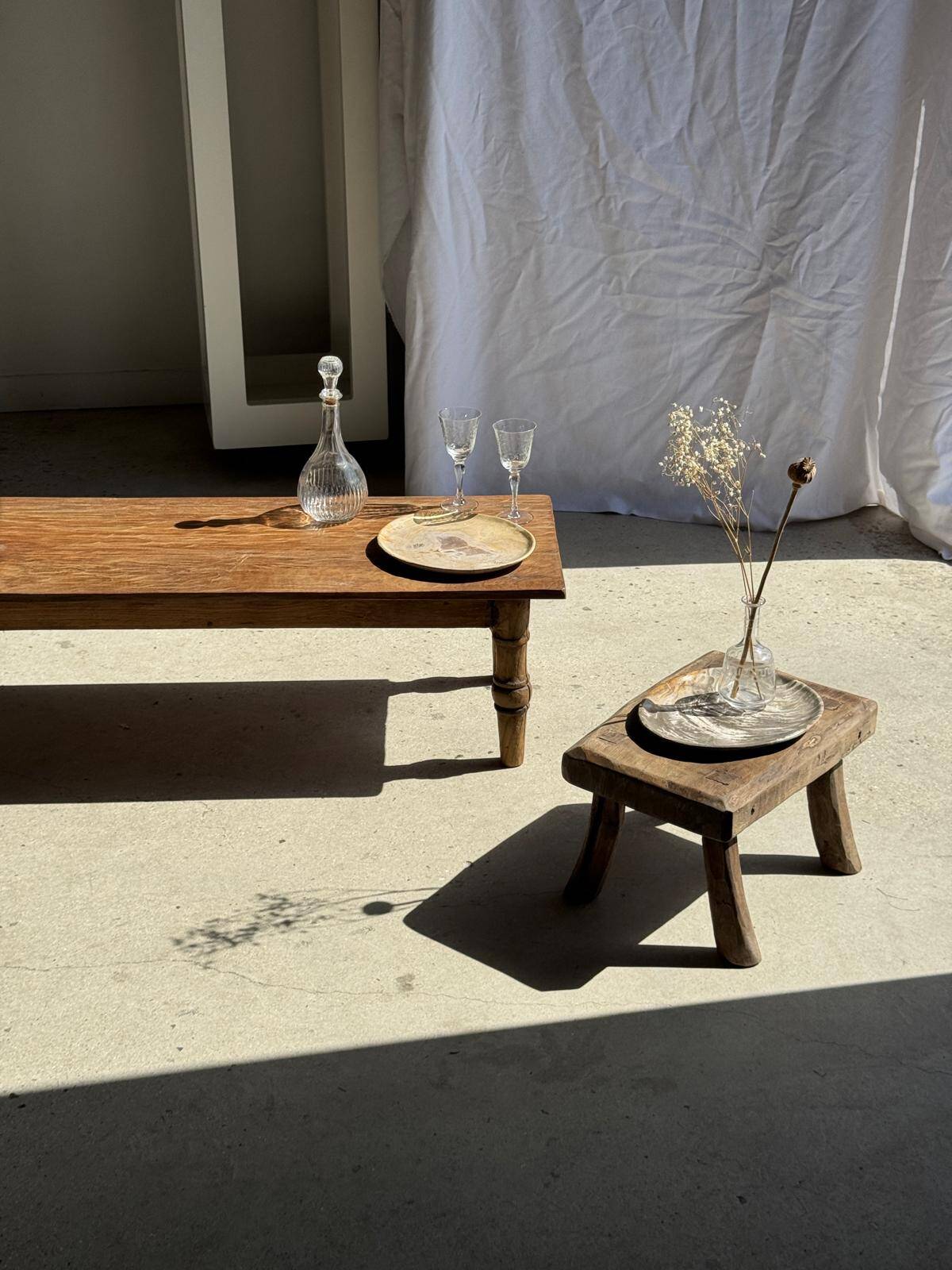 Petrified wood catchall or dish, beige with a brown spot in the centre, D24-27 -377.