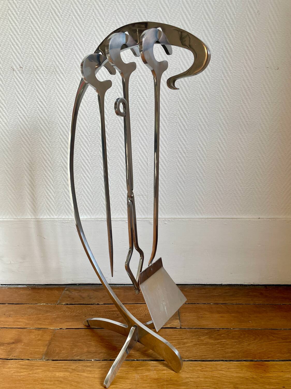 Jaques Charles polished stainless steel fireplace set for Jean-Paul Créations France 1970