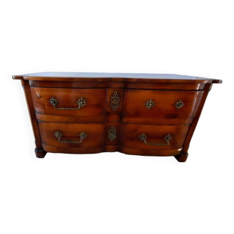 Cherry chest of drawers