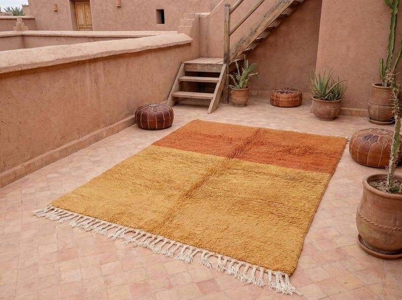 Handmade natural wool rug size 2/3 m