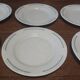 Série de six assiettes plates Gien terre de fer décor Rivoli fin XIXème