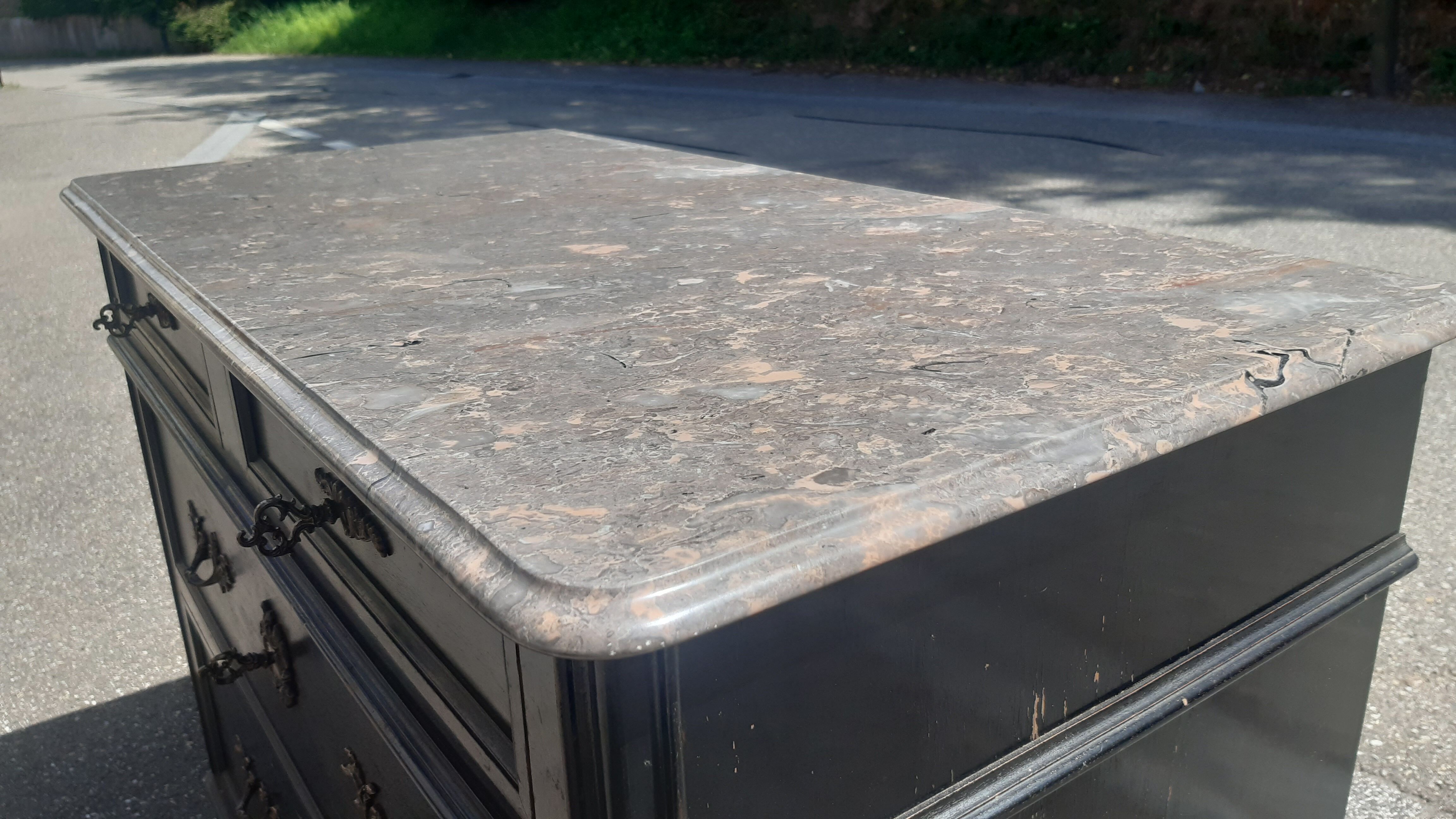 Commode marbre début XXème