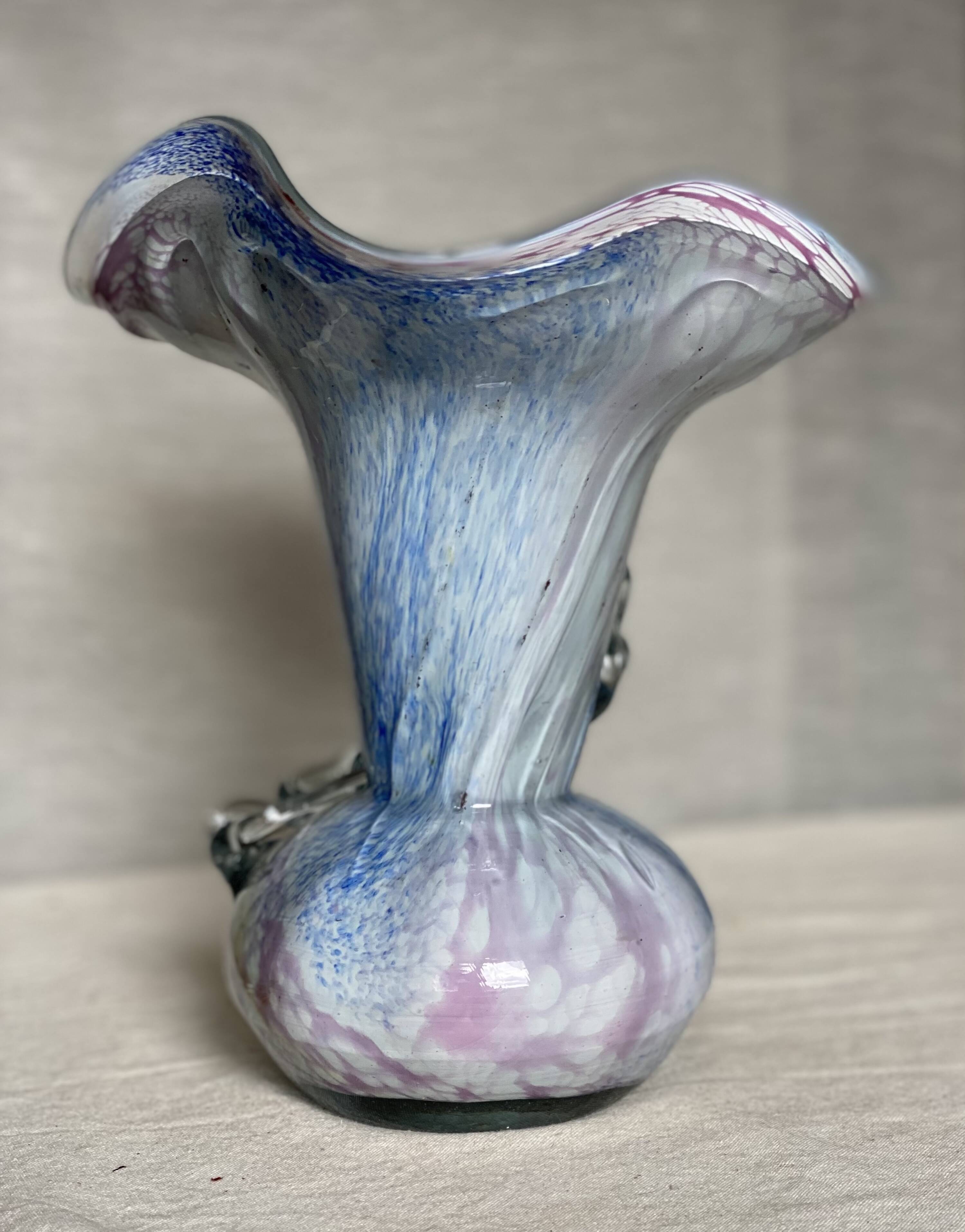 Vintage 1980 glass paste vase