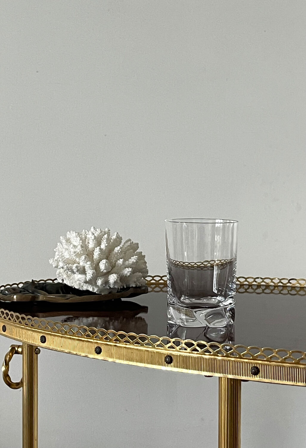 Crystal carafe and 4 glasses Daum France.