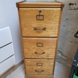 3-drawer filing cabinet from the 70s