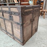 Large Vintage Travel Trunk - Locksmith Léopold Habert – 1920