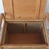 Coffre de rangement en osier vintage