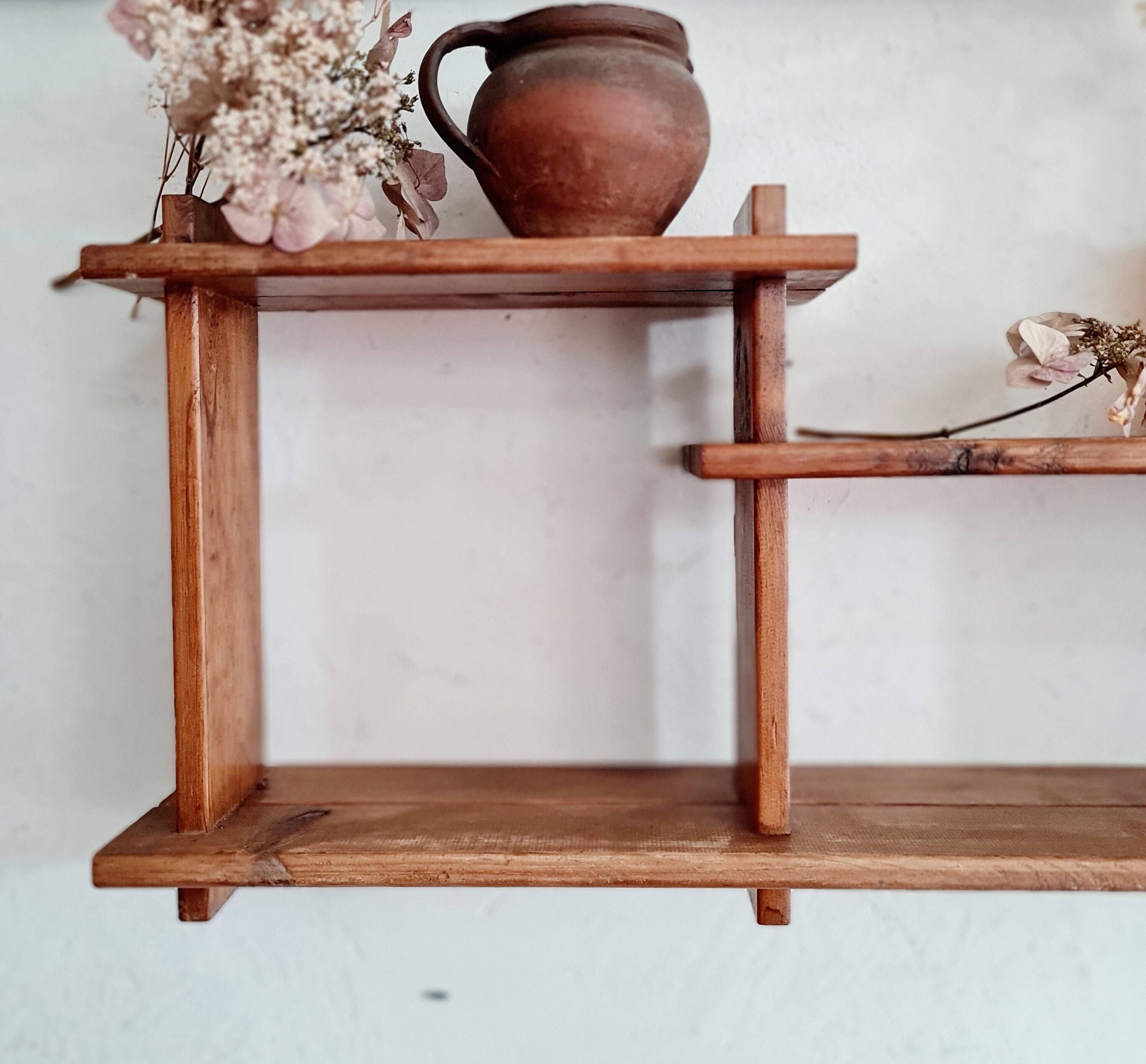 Etagère murale ancienne en bois