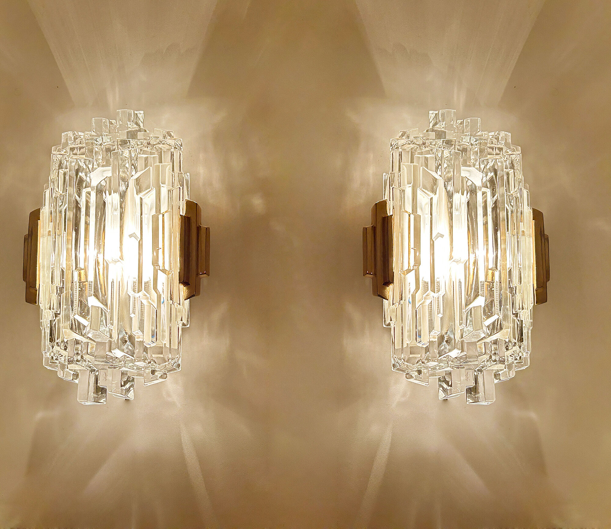 Pair of vintage wall lamps, glass and bronze gilded with fine gold