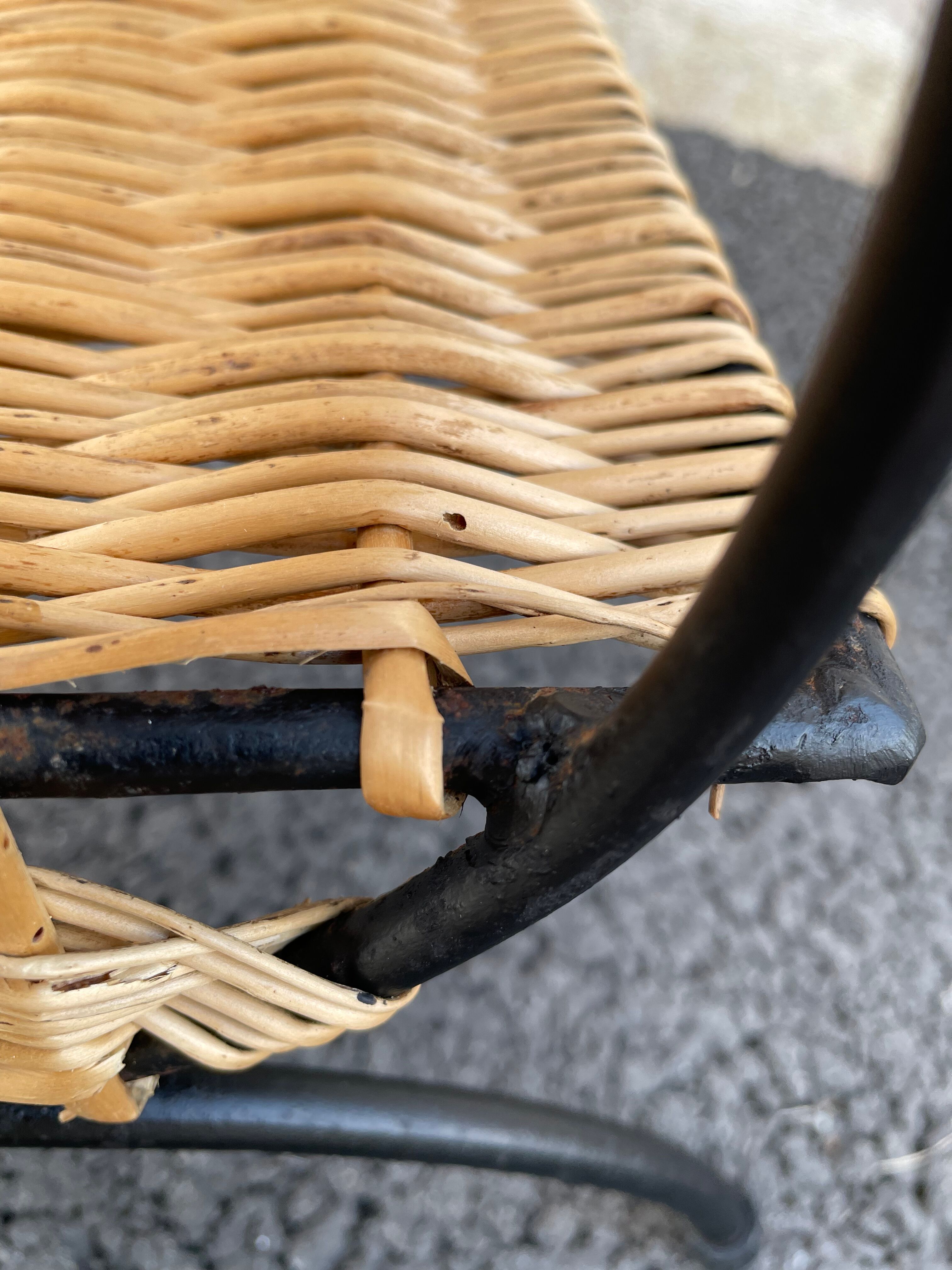 Wicker lyre side table