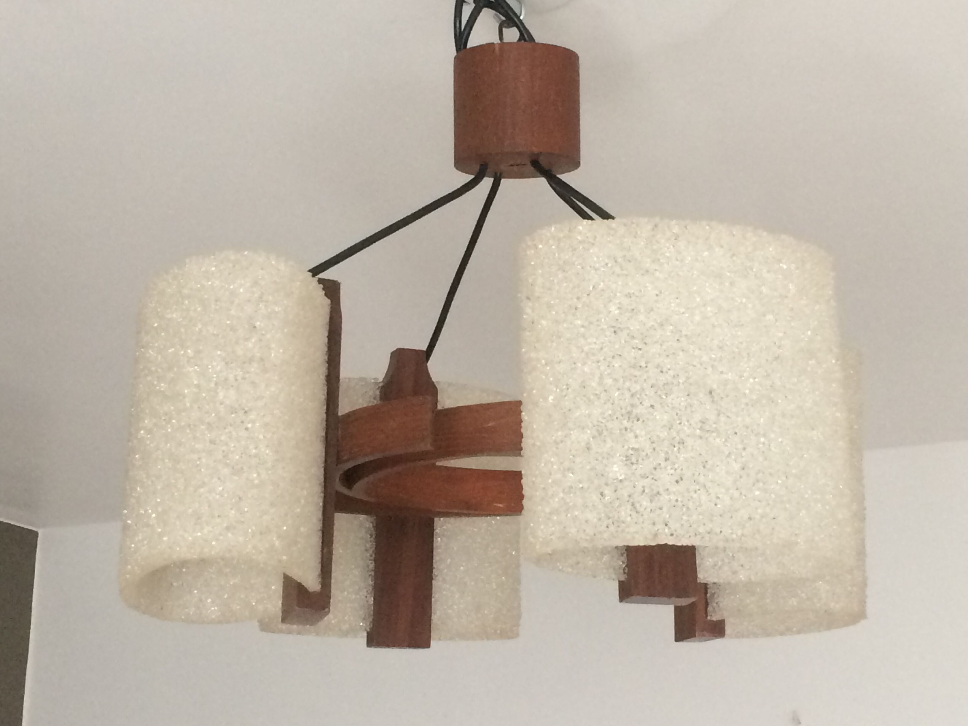 Teak hanging lamp and 4 shades in perpex 1950