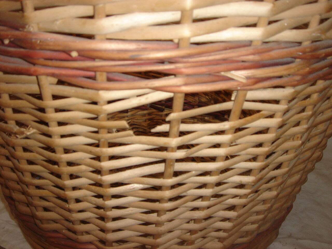 Rattan laundry basket, 1980
