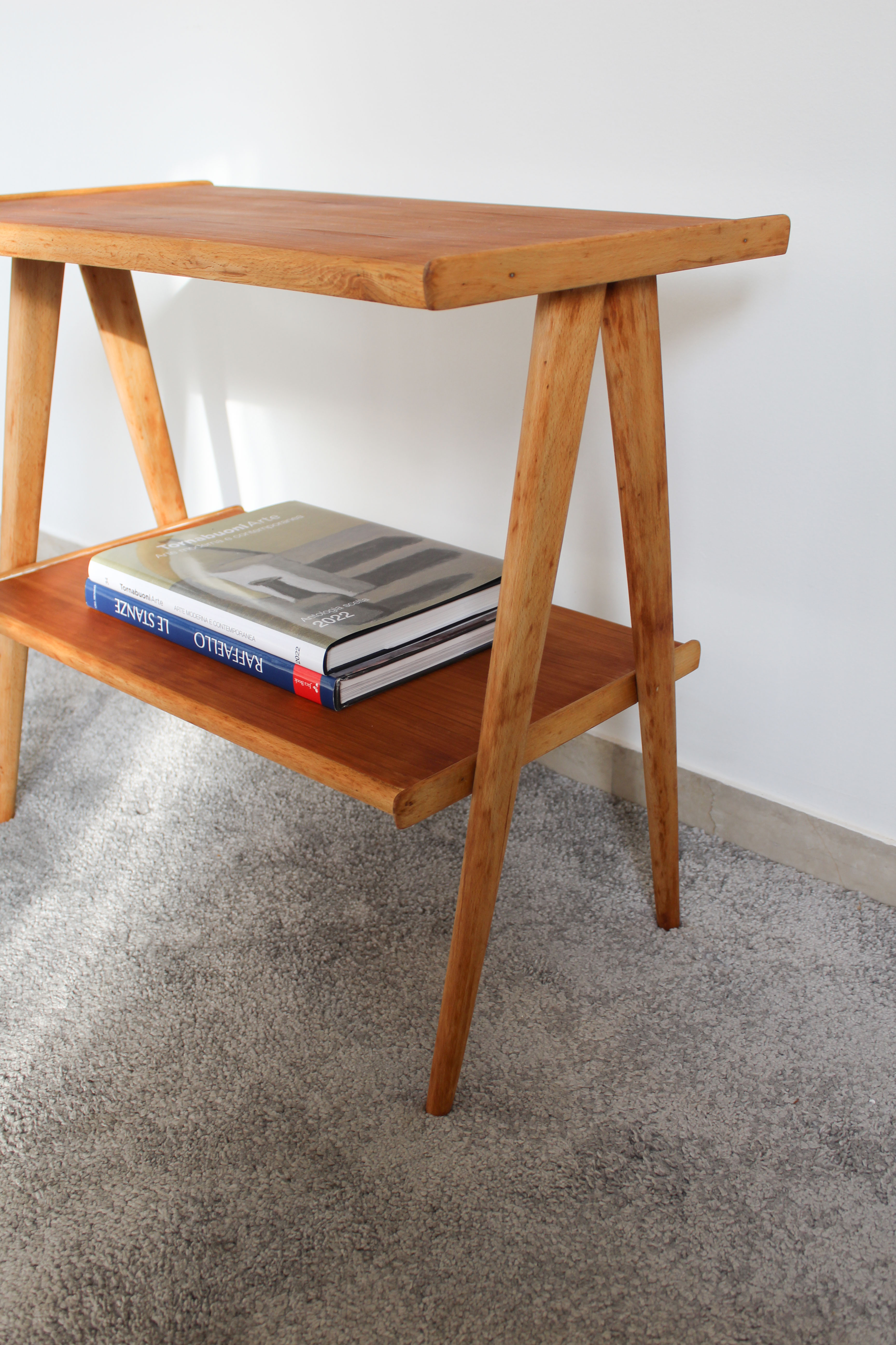 Beech wood coffee table, restored, Italy 50s