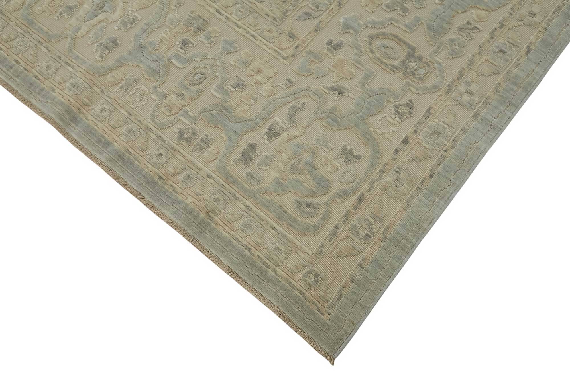 Turkish Handcrafted Loom Oushak Rug 277 cm x 345 cm