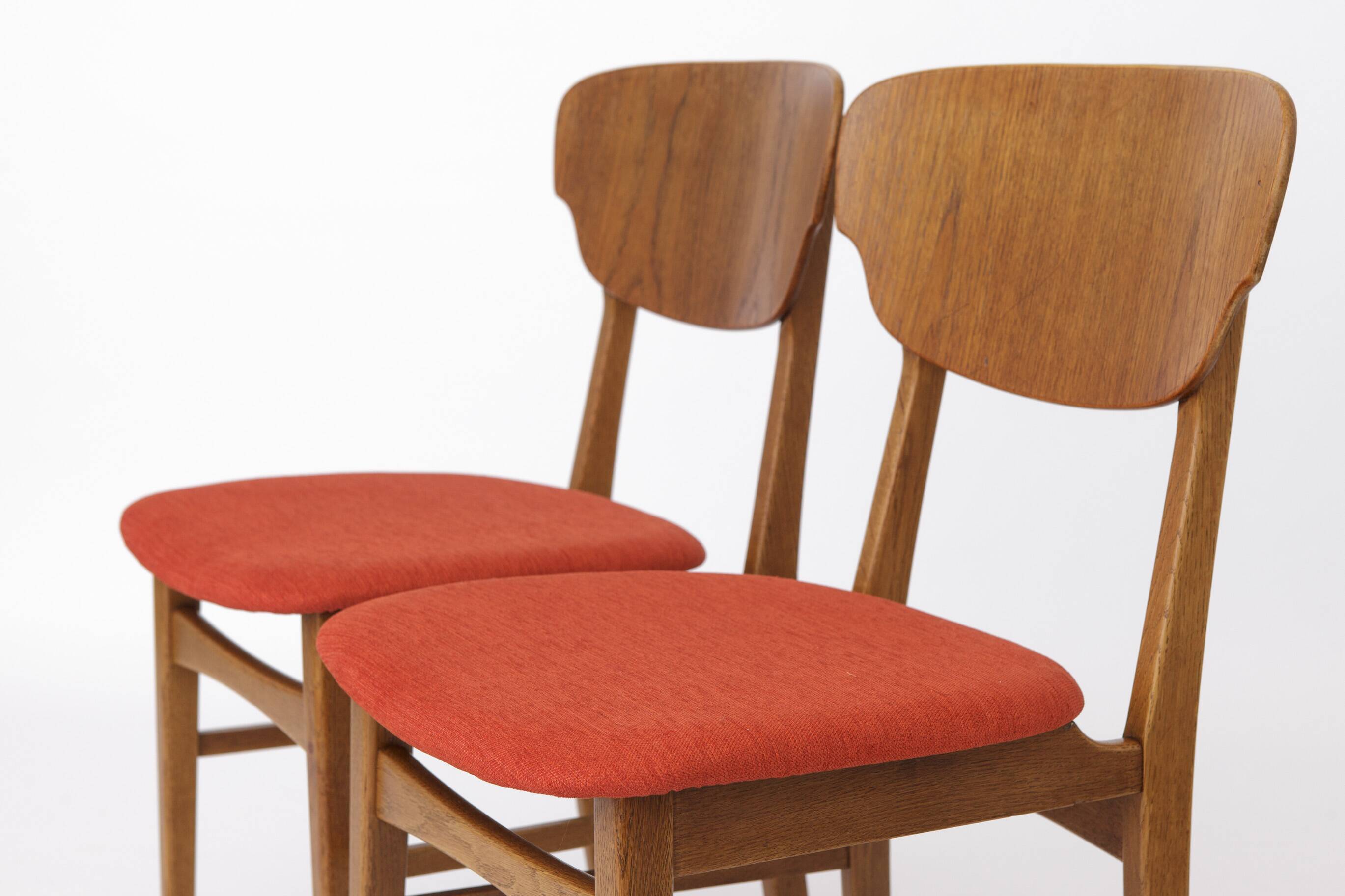 Set of 4 Danish Dining Chairs – Teak & Oak, 1960s, Red-Orange Upholstery