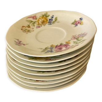 9 soucoupes ou sous-tasses porcelaine de Limoges Haviland motifs floraux.