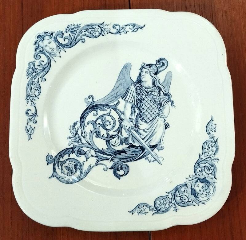 5 assiettes à dessert modèle Renaissance - faïence de Clairefontaine