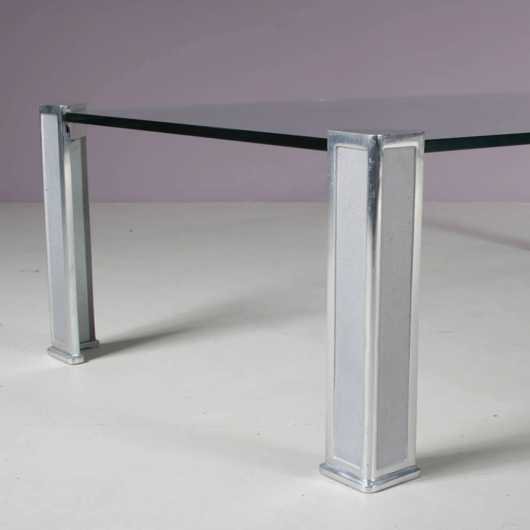 Table basse des années 1970 par Peter Ghyczy, Pays-Bas