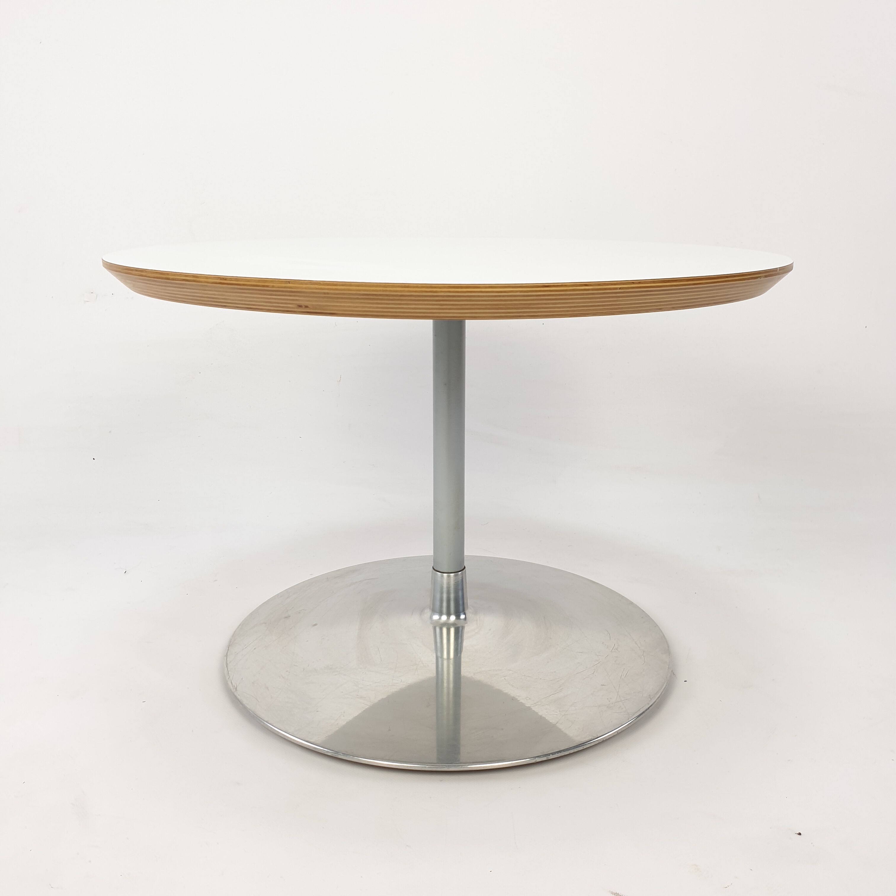 Round Coffee Table by Pierre Paulin for Artifort, 1990s