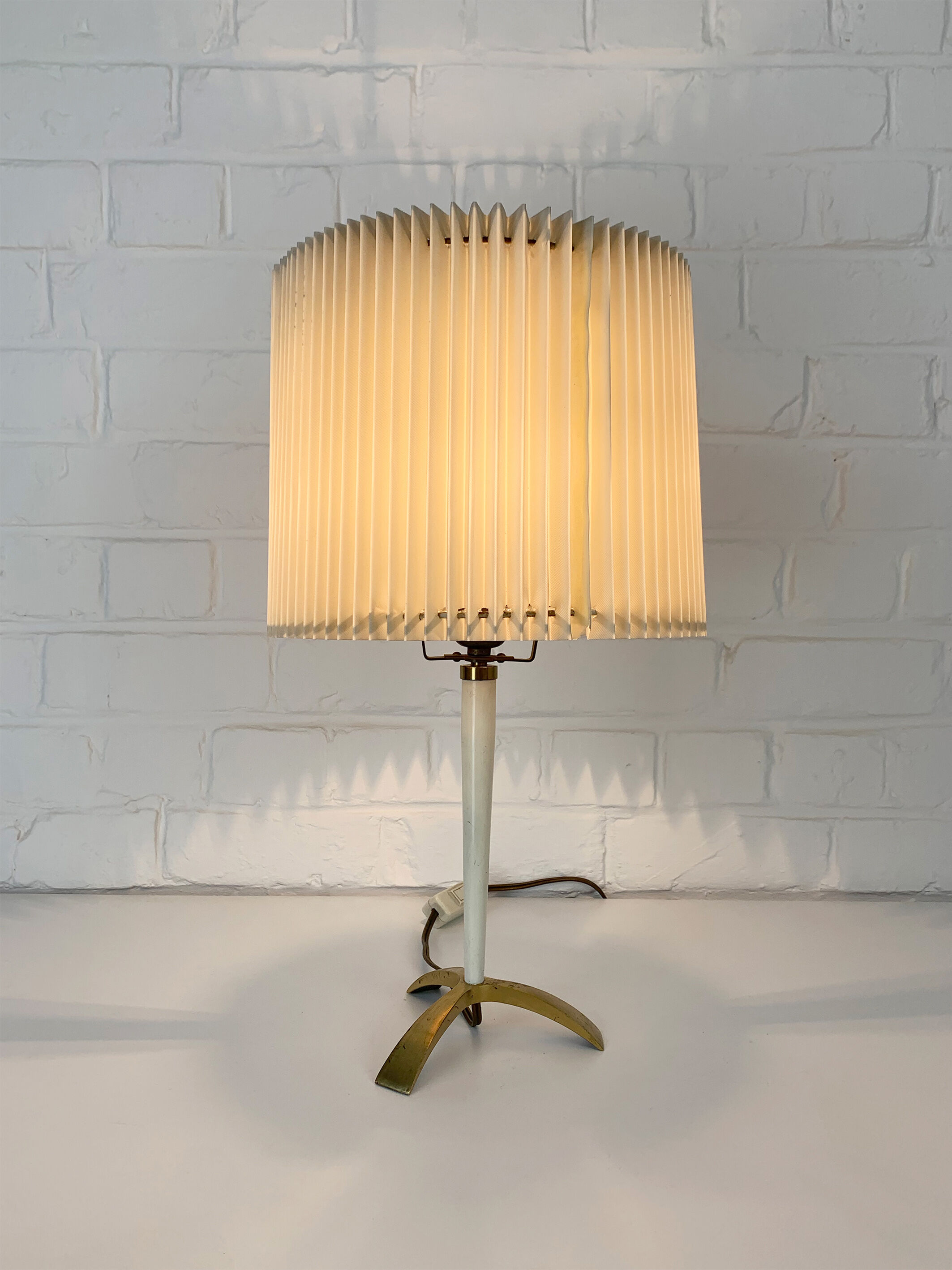 Modernist Table Lamp by J.T. Kalmar, Austria, Mid-Century Brass