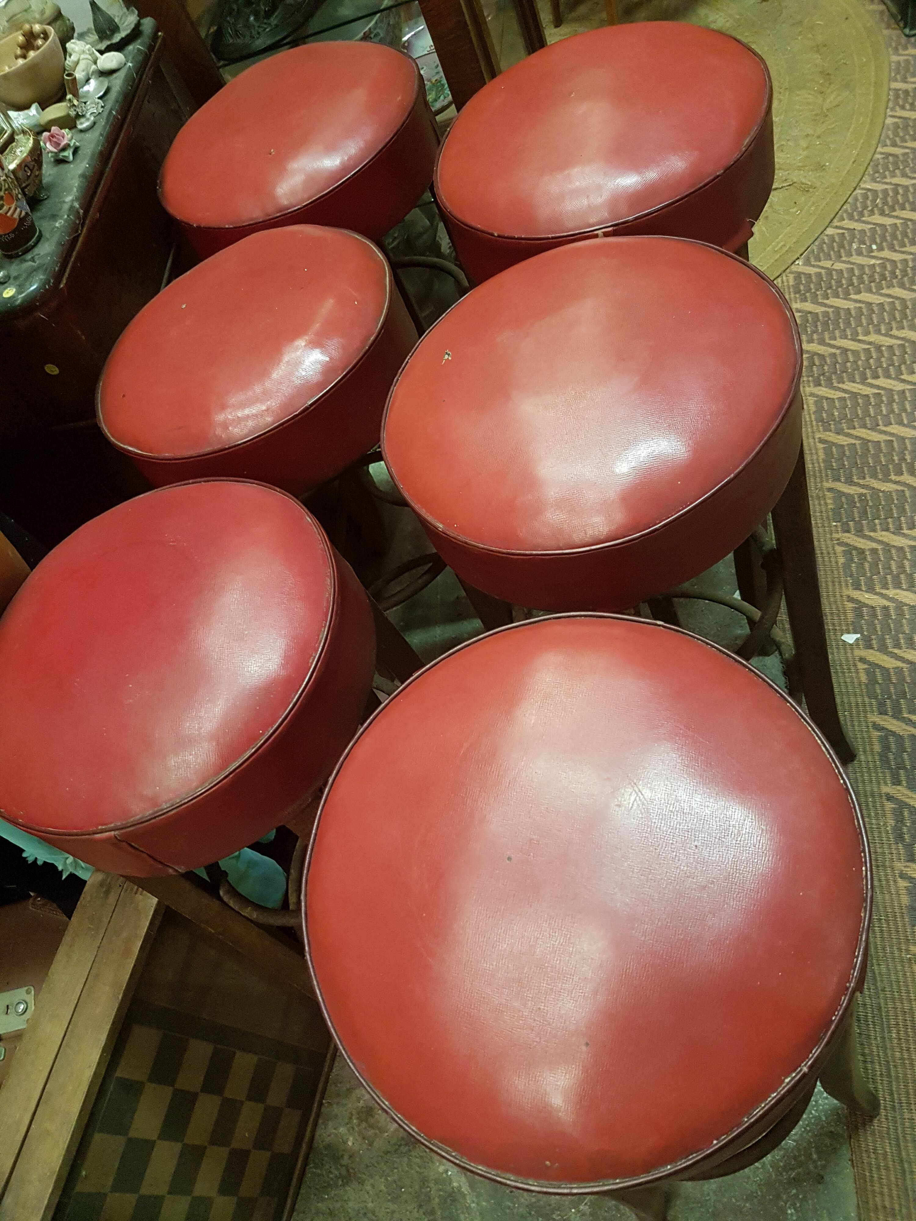 6 bar stools 1950