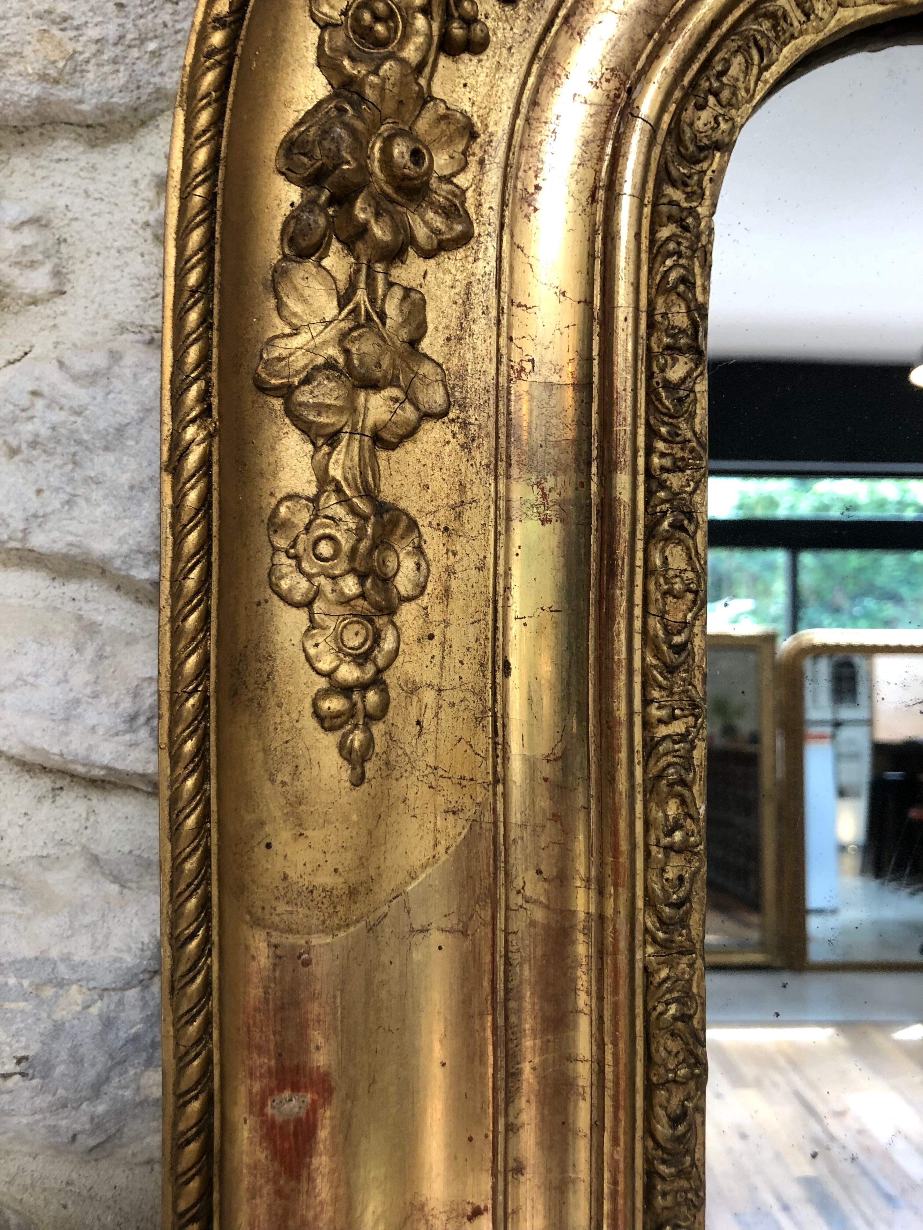 Louis-Philippe mirror 19th century, gold with gold leaf, mercury ice 102x77.5cm