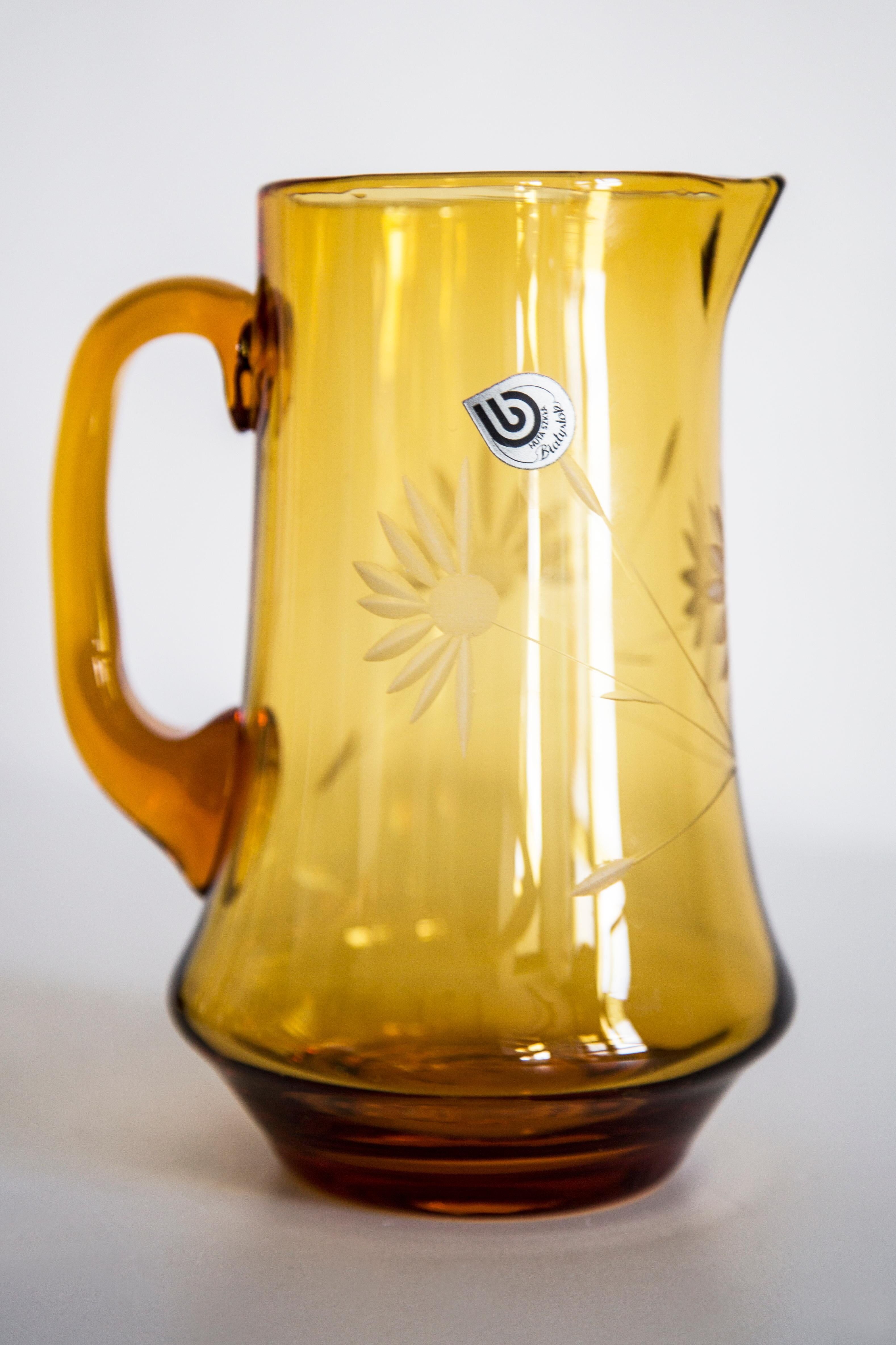 Set of six mid-century glasses and yellow Murano pot, Europe, 1960s.