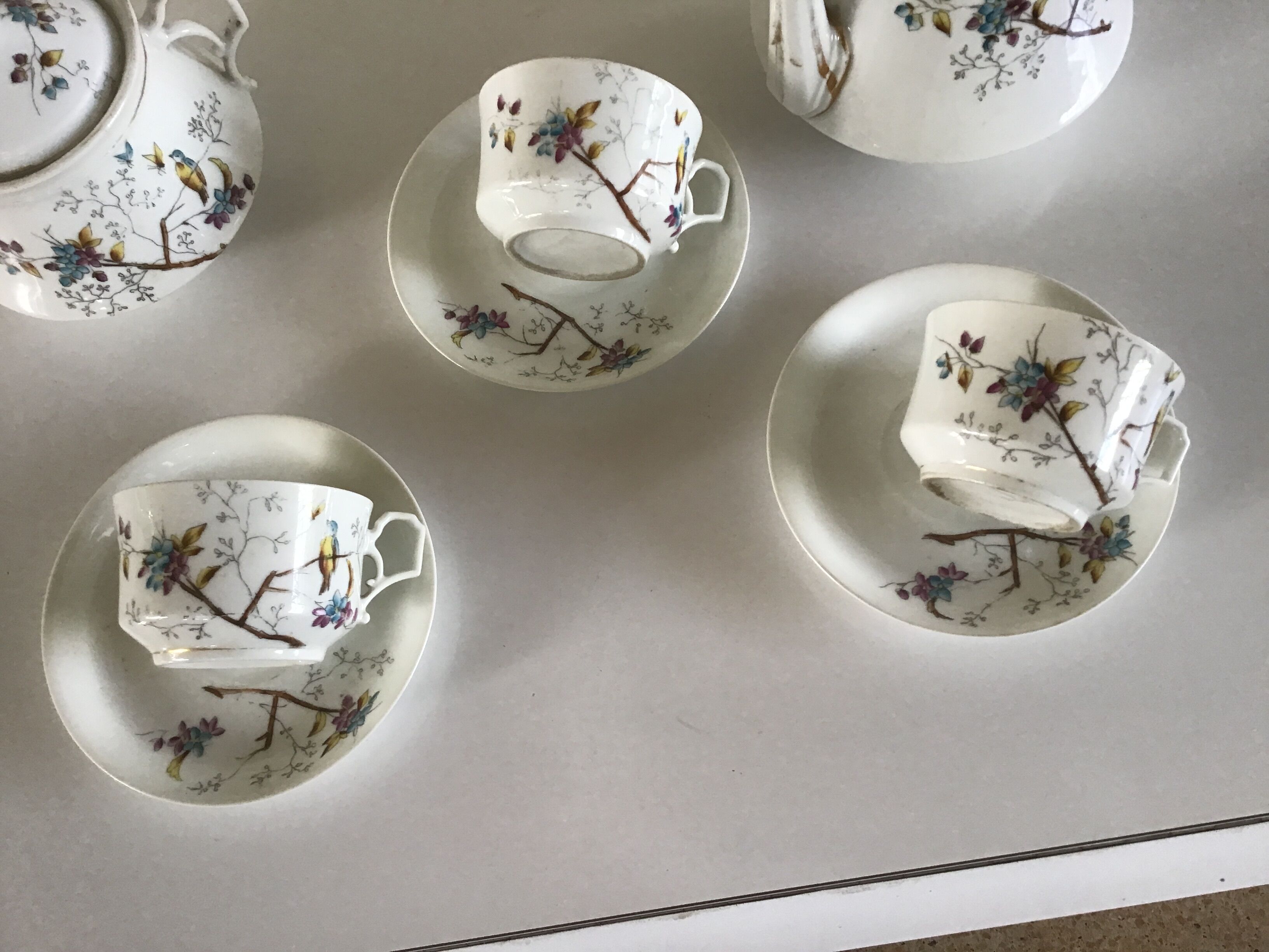 Service thé porcelaine blanche