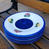 Dessert plates with flowers