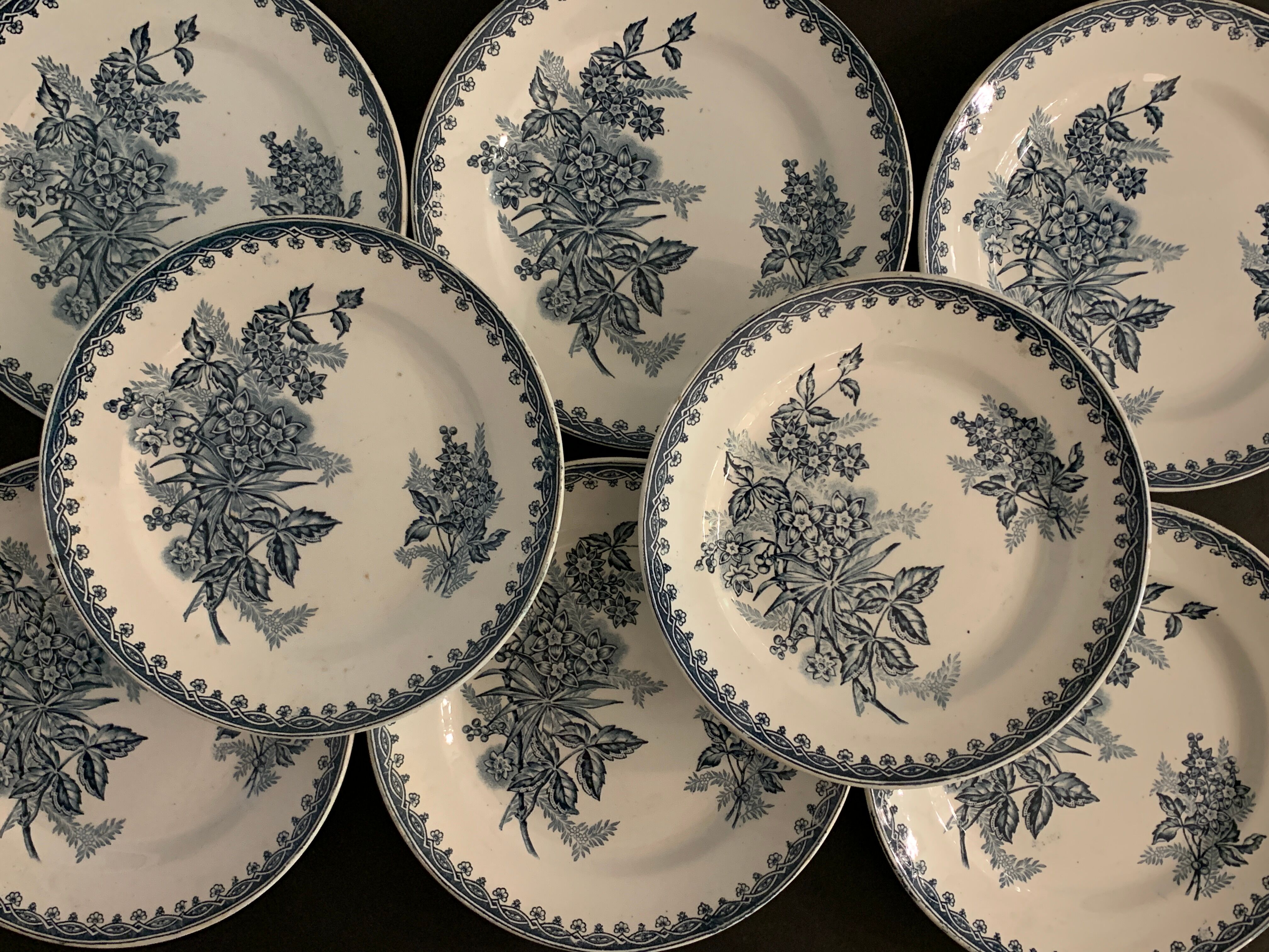 8 dessert plates St Amandinoise St Amand, model Margot