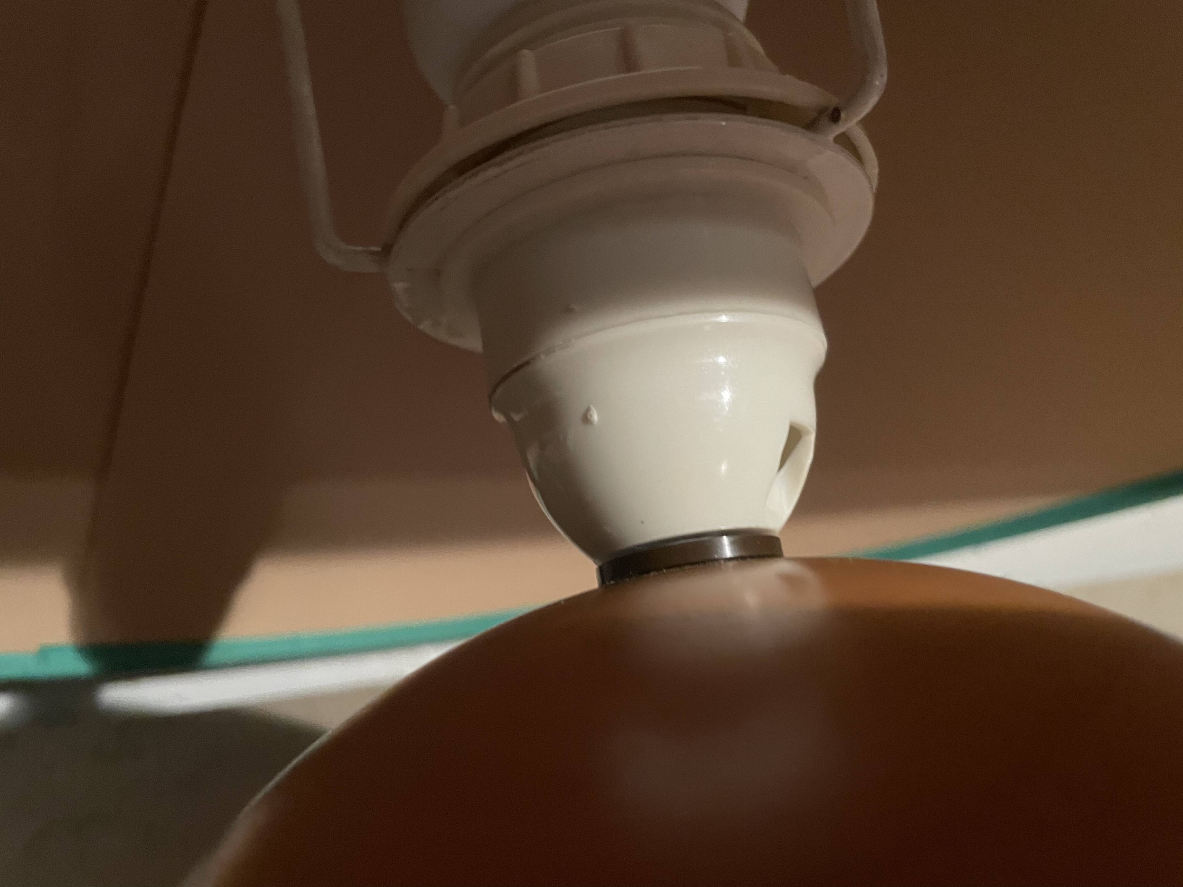 Lampe boule en bois années 80