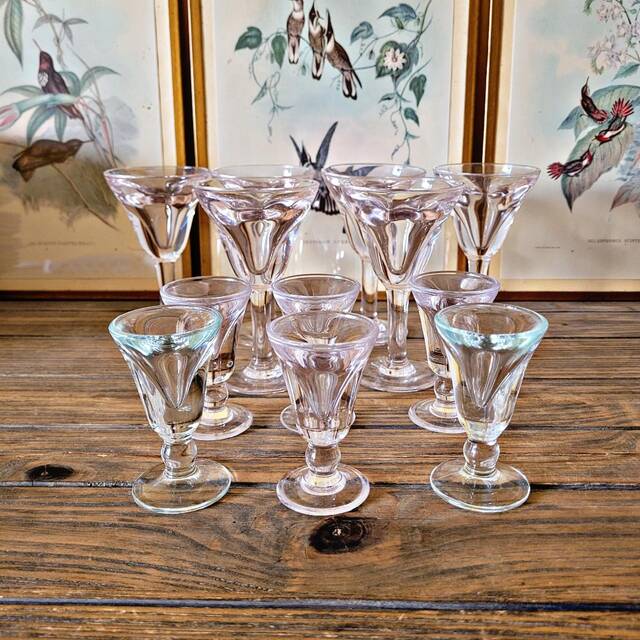 Vintage bistro glasses known as "deceivers" or "thieves" (set of 6)