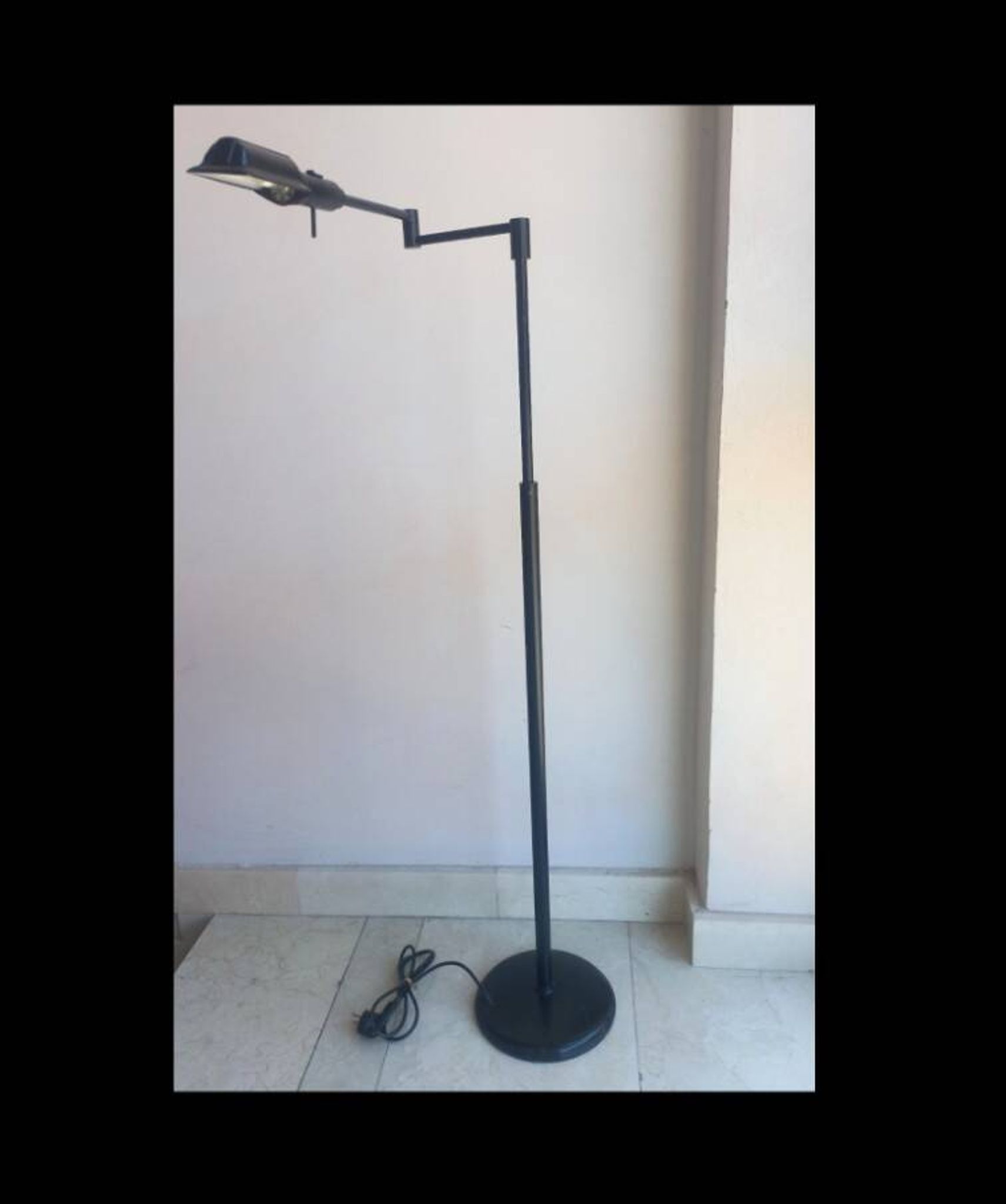 Mid centuri pharmacist floor lamp