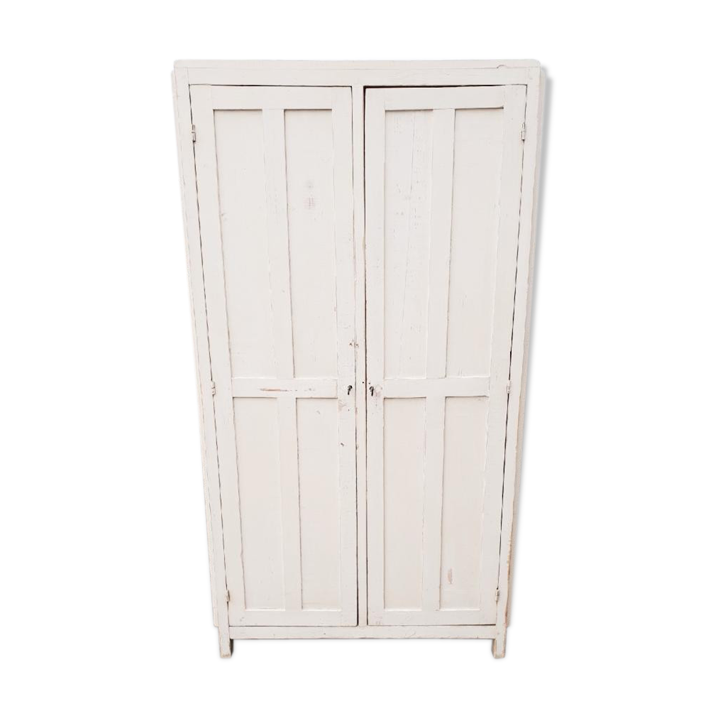 Vintage parisian wardrobe