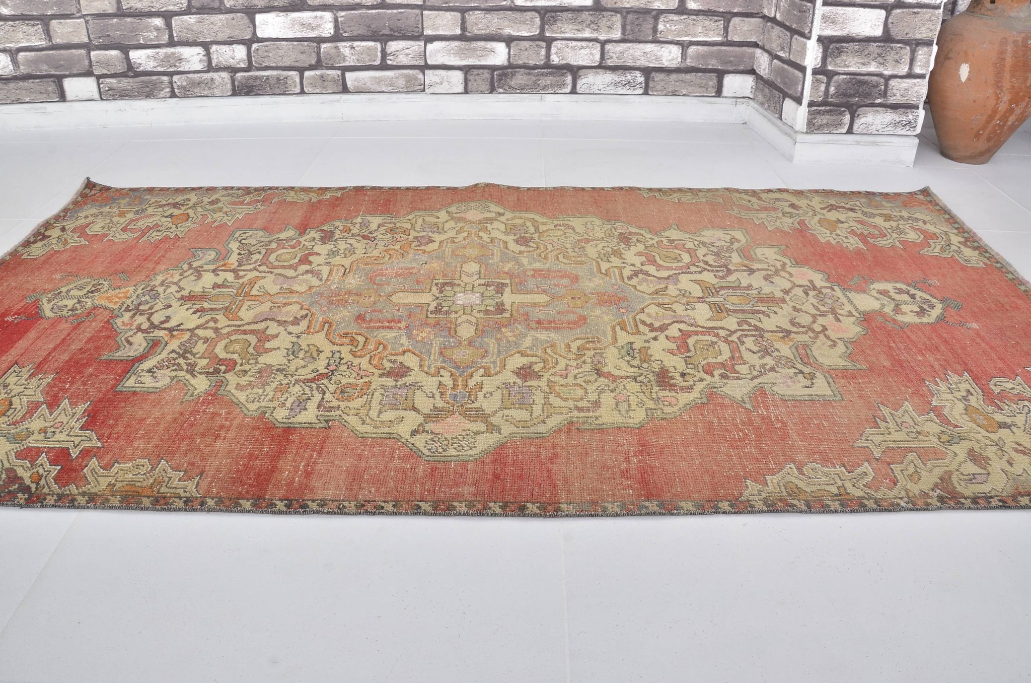 Red & Beige Oushak Rug sku 2489