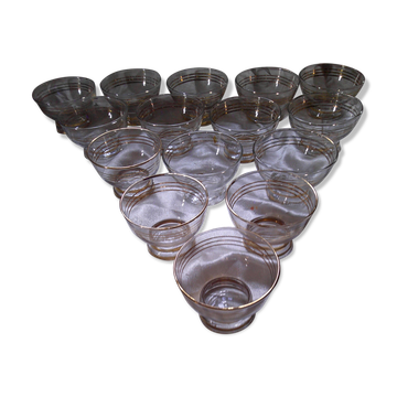 15 champagne glasses from the 50s