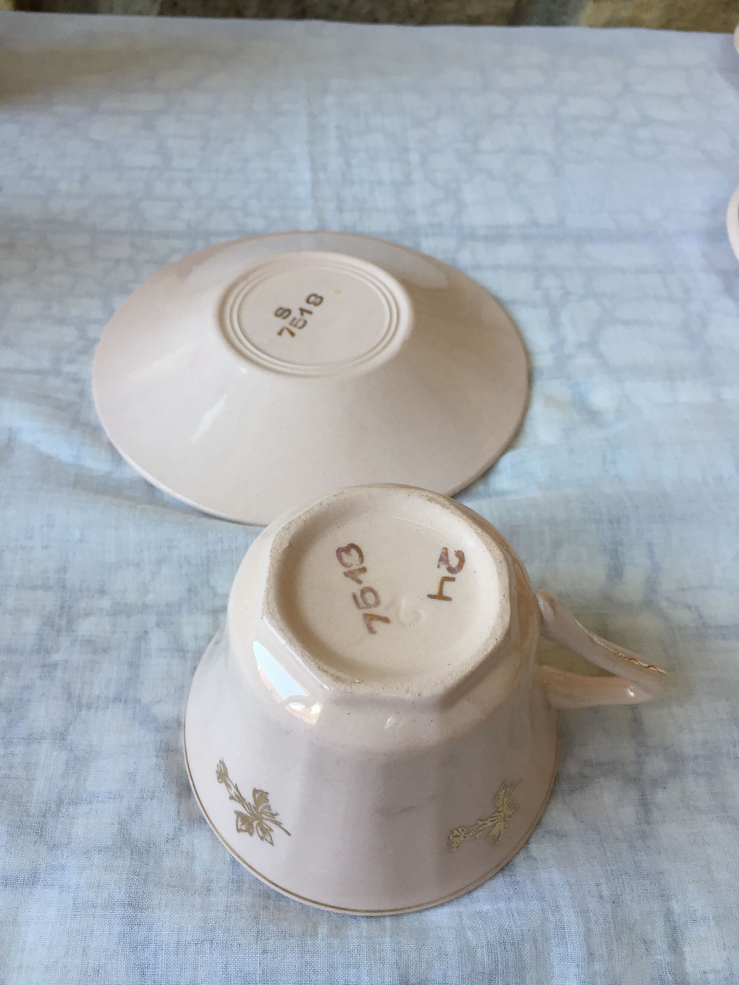 Art deco coffee service in rosé earthenware