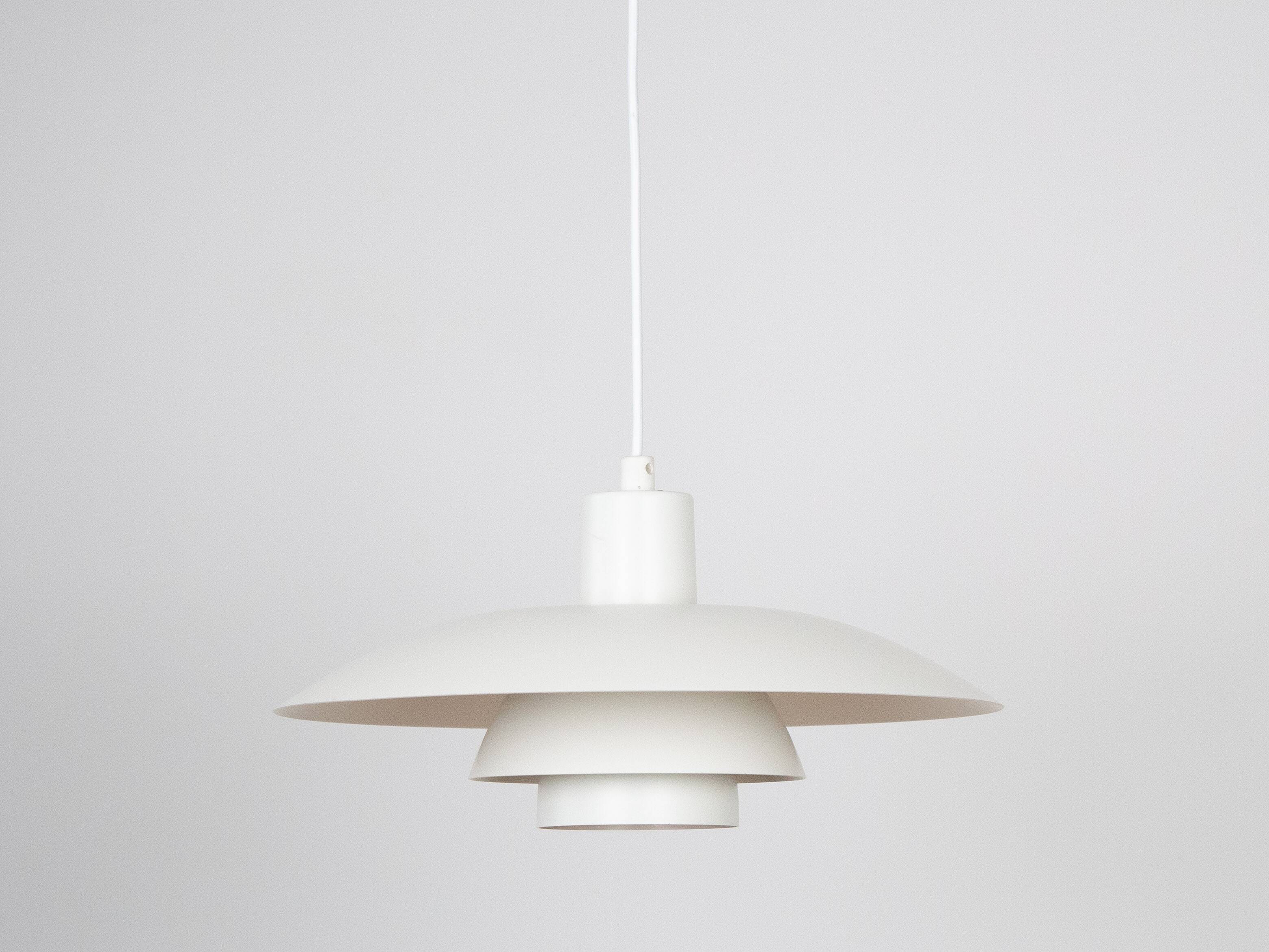 Danish vintage pendant lamp PH 4/3 by Poul Henningsen, Louis Poulsen, 1966