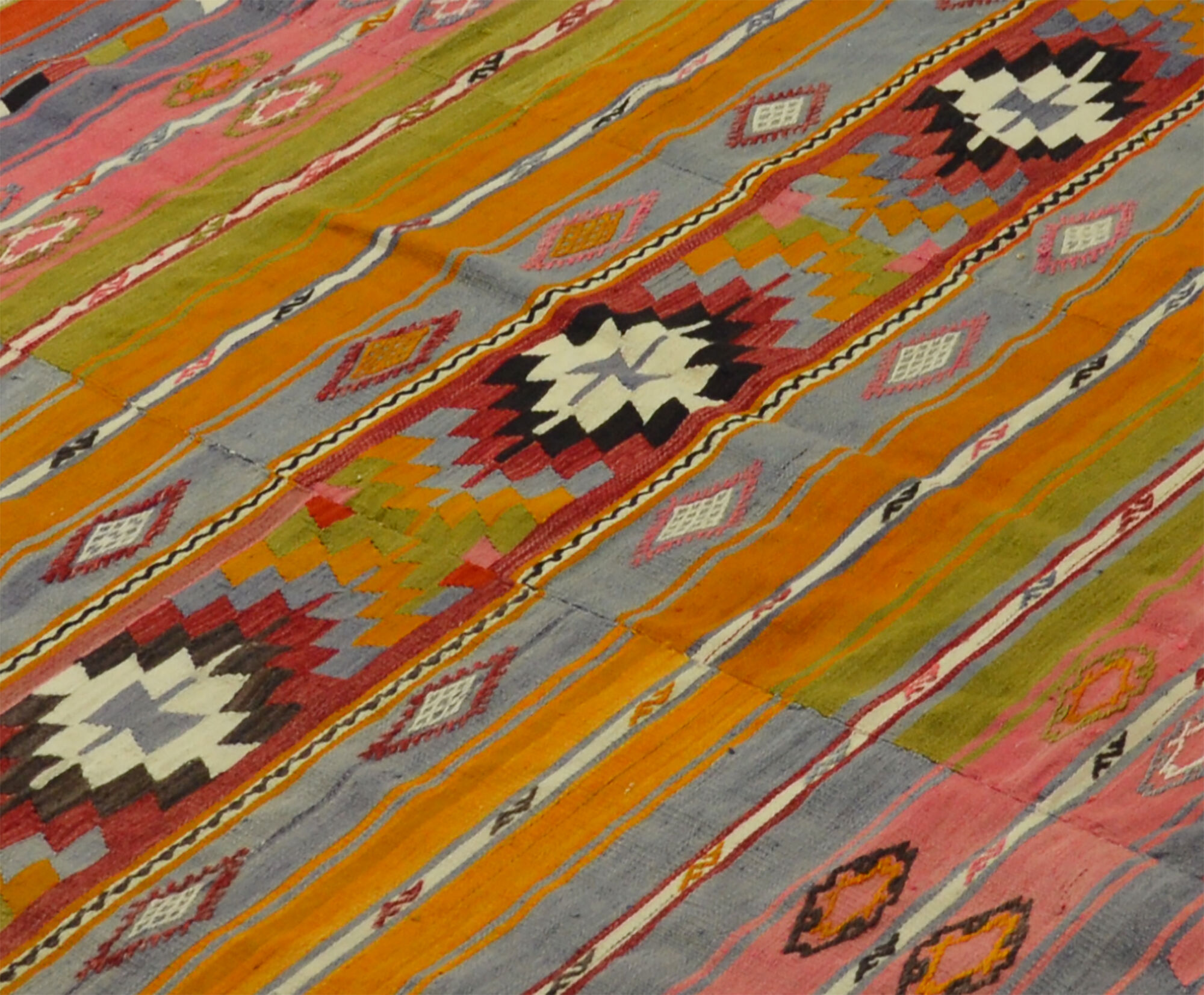 Tapis kilim artisanal anatolien 245 cm x 173 cm
