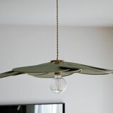 Petal suspension