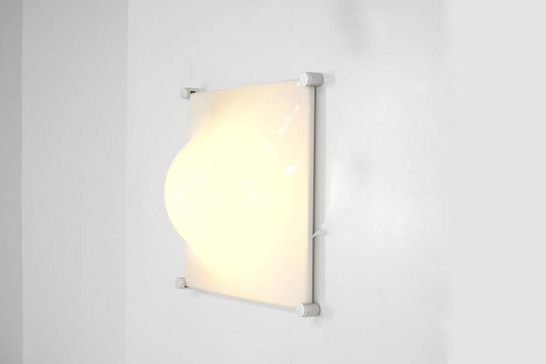 Wall lamp "Bolla" by Elio Martinelli for Martinelli Luce, Italy