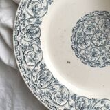 6 iron earthenware flat plates "Renaissance" Creil et Montereau