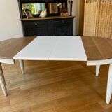 Table extensible rénovée couverts