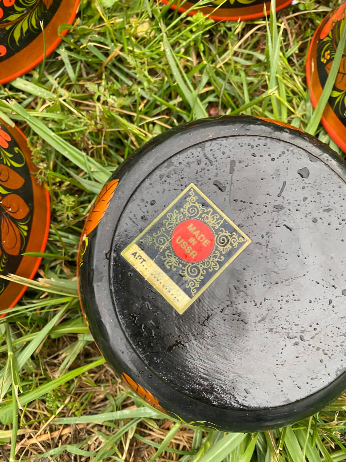 Russian folk art bowls