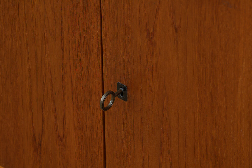 Scandinavian Vintage Teak Row – 148 cm