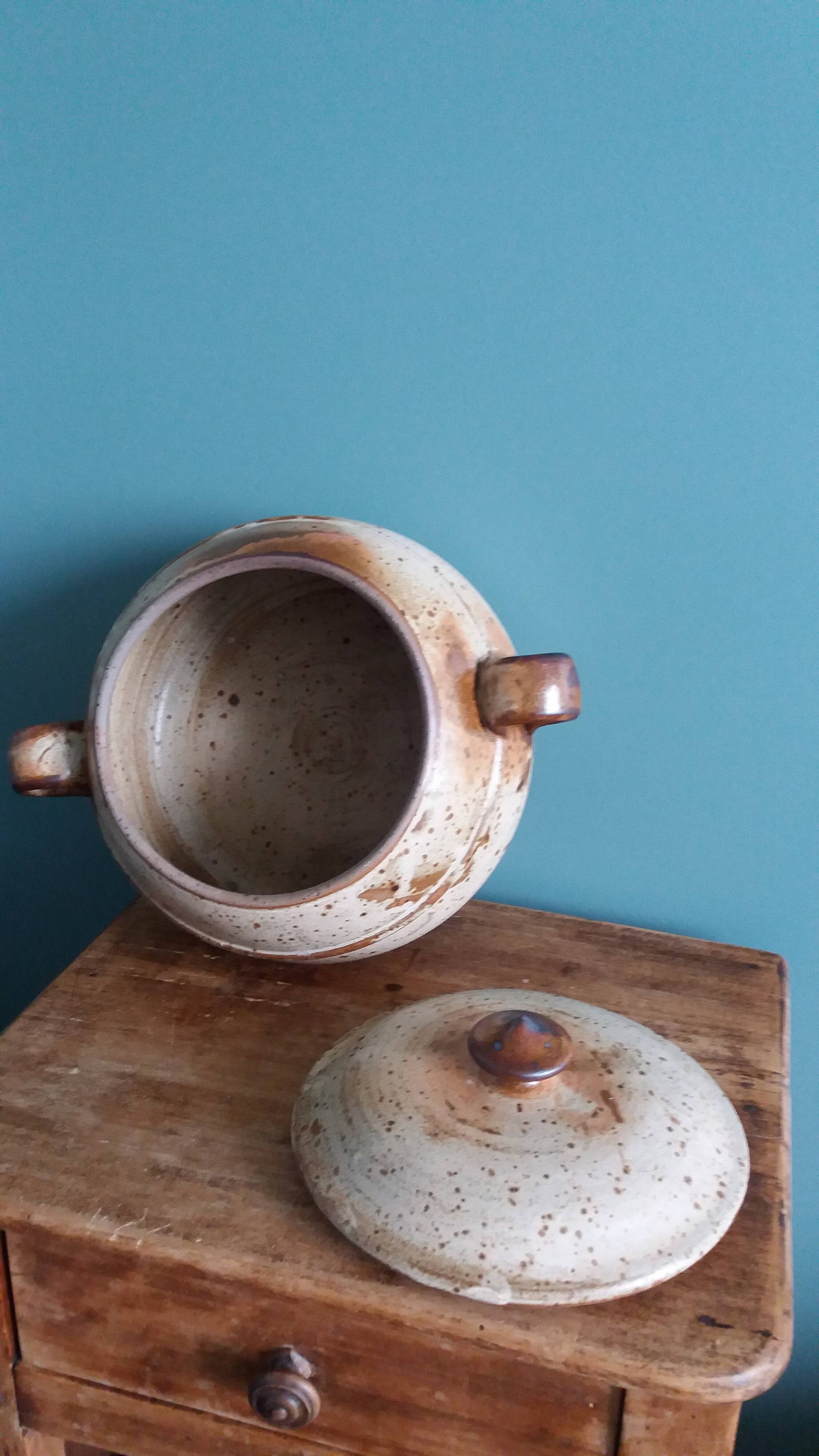 Stoneware tureen from Puisaye, signed Jean Pierre Prud’homme